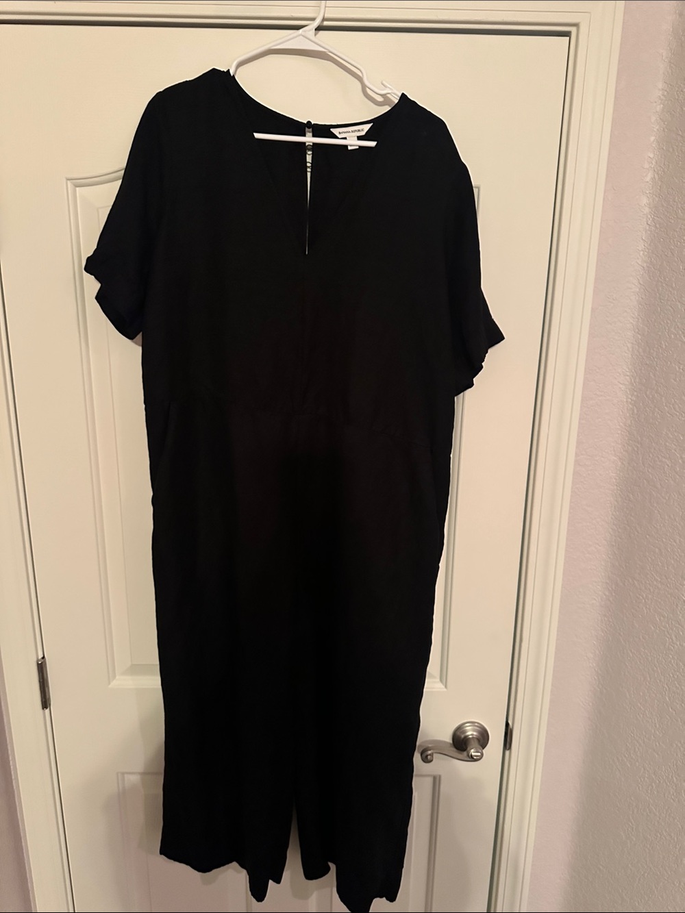 Banana Republic Black Women's Short Sleeve Jumpsuit